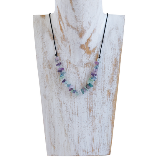 Collar con fluorita arcoíris. Piedras naturales - NellayComplements #