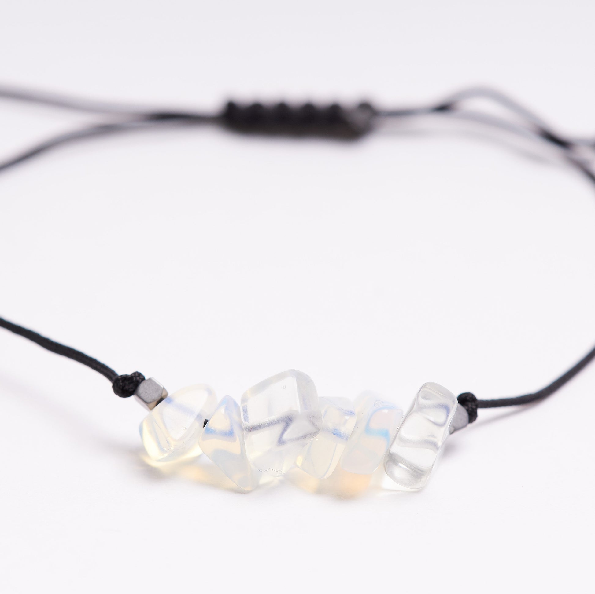 Pulsera con piedras de nacimiento mes de Octubre - NellayComplements #