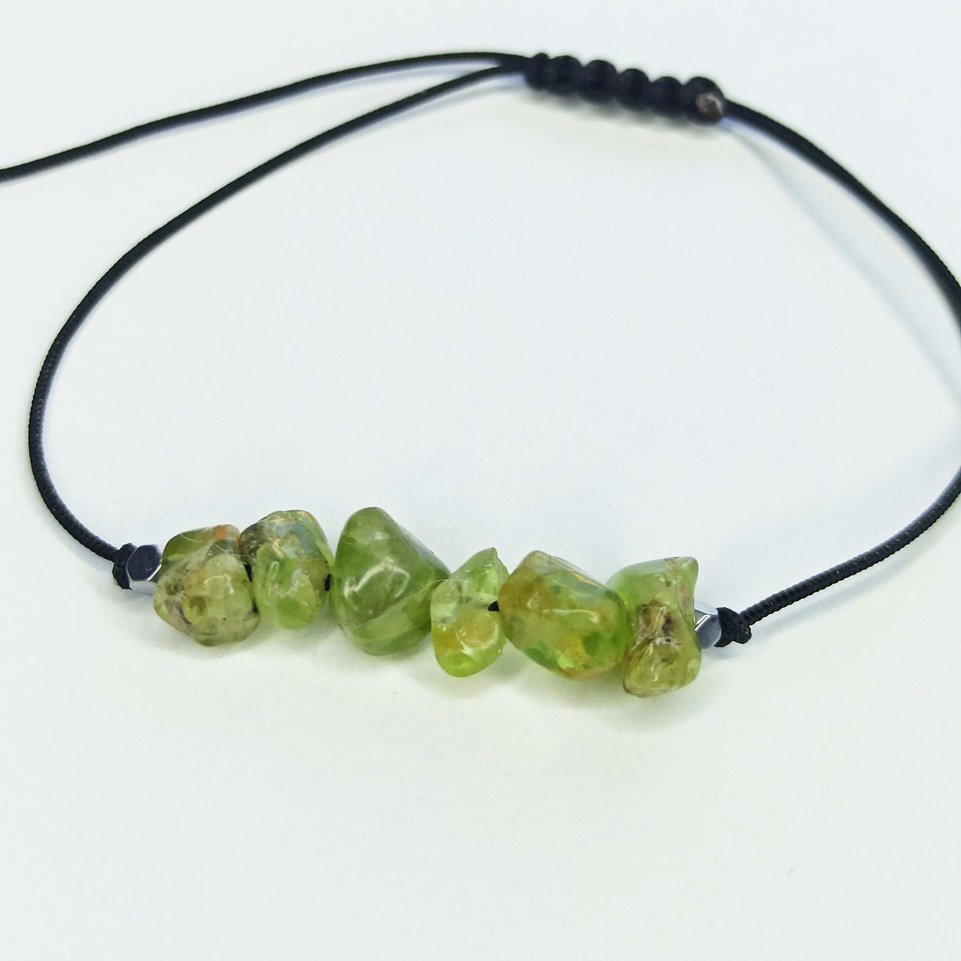 Pulsera con piedras de nacimiento mes de Agosto - NellayComplements #