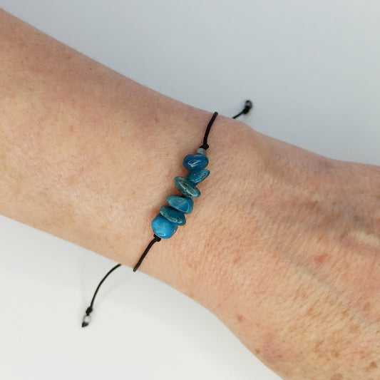 Pulsera con piedra natural de Apatita azul - NellayComplements #