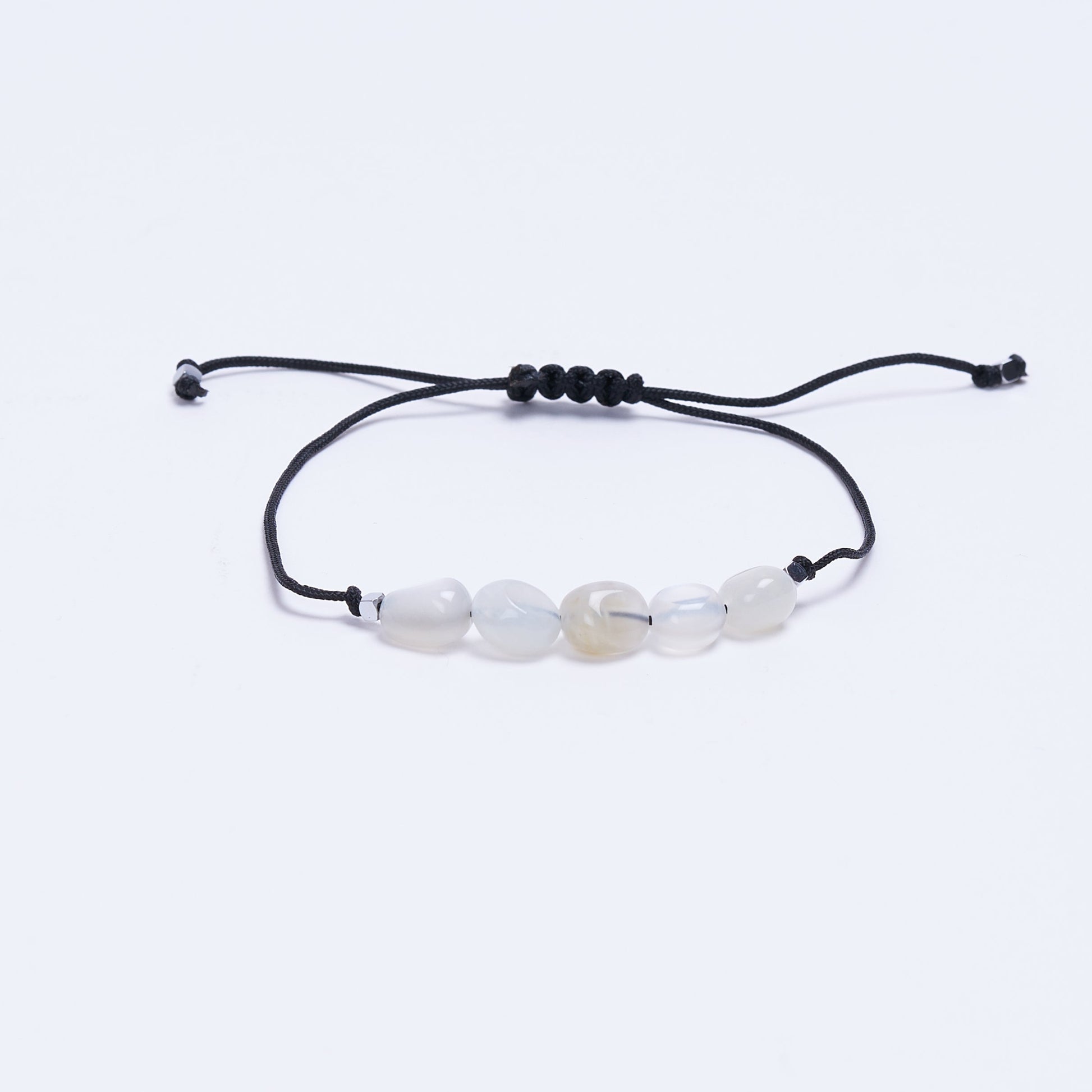 Pulsera con piedras de nacimiento mes de Junio. - NellayComplements #